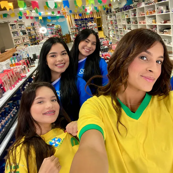 Equipe da Vaske na loja